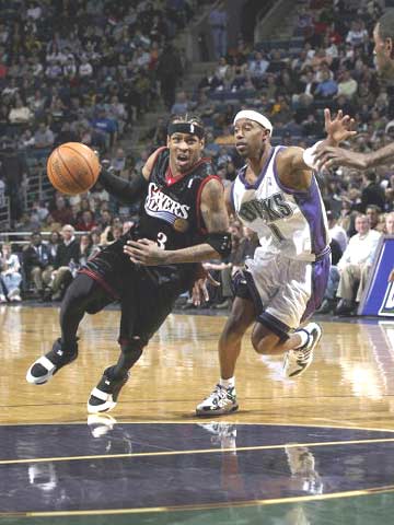 亚精英赛前瞻：沙迦本赛季状态低迷，利雅得新月已提前出线（亚精英赛前瞻：沙迦近况不佳，利雅得新月提前晋级）