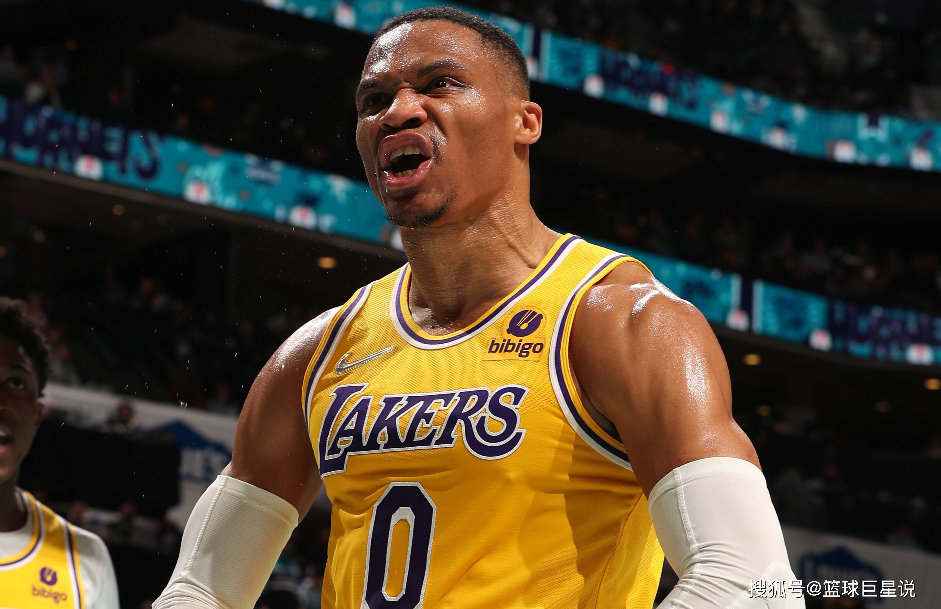 那不勒斯官方：吉尔摩周一将接受手术；据悉将缺阵至明年一月（那不勒斯官宣：吉尔摩将于周一接受手术，预计缺阵至明年一月）