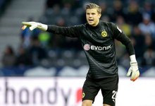 最后连失绝平三分！贺希宁19中9空砍21+8+8 三分6中0（末段连失追平三分！贺希宁19投9中空砍21+8+8，三分6投0中）