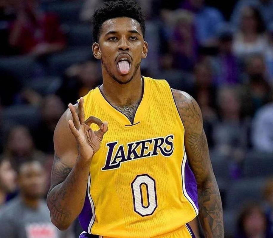 挪威中场托斯比：意大利上半场的表现能够晋级世界杯（托斯比：以意大利上半场的发挥，晋级世界杯不成问题）