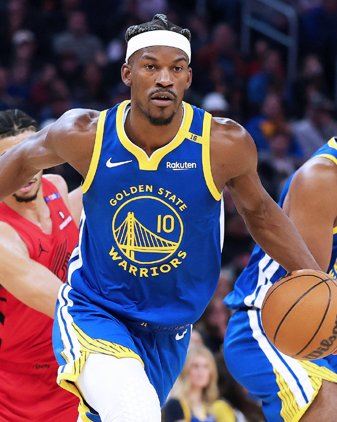 开拓者媒体人谈杨瀚森语言障碍影响战术理解（开拓者记者：杨瀚森语言障碍影响其战术理解）