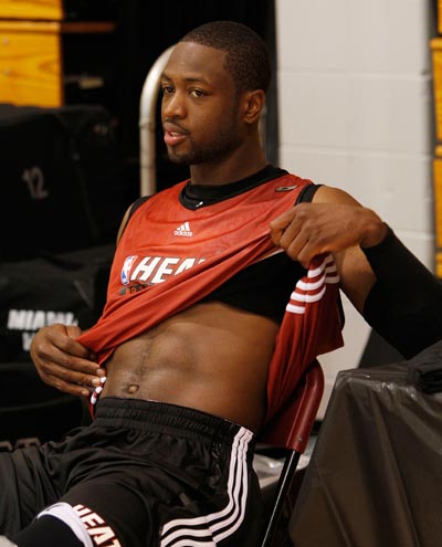 董路自称做青训不图赚钱，愿免费把足球小将送人，高调言论引发热议（董路称青训非逐利，愿无偿送出足球小将，高调表态引发热议）