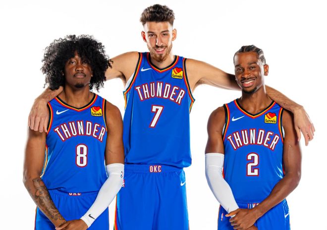 穆勒续约温哥华白浪至2026年，年薪600万欧元（穆勒与温哥华白浪签下新合同至2026年，年薪600万欧元）