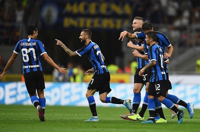 乌姆蒂蒂忆18世界杯半决赛：向比利时球迷道歉，你们队很出色（乌姆蒂蒂回顾2018世界杯半决赛：向比利时球迷致歉，赞对手表现出色）