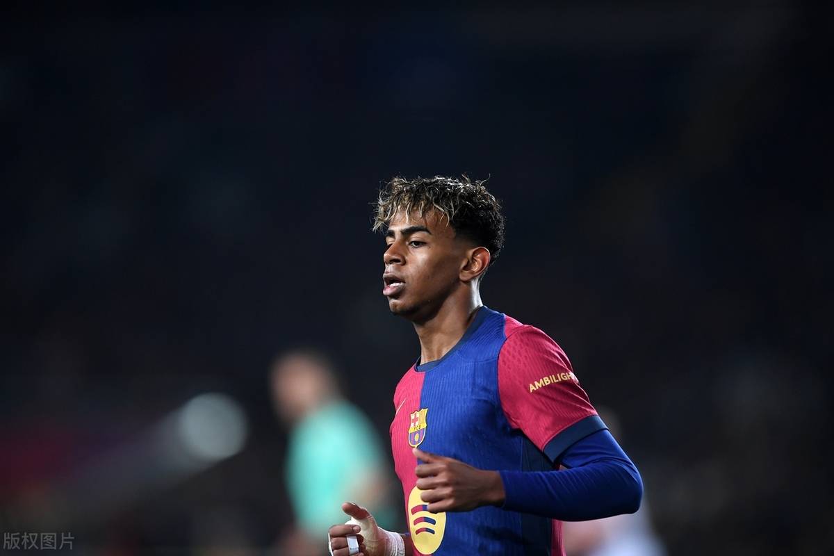 南方游客“滑雪自由”：当梦想照进现实（南方游客实现“滑雪自由”：梦想落地成真）